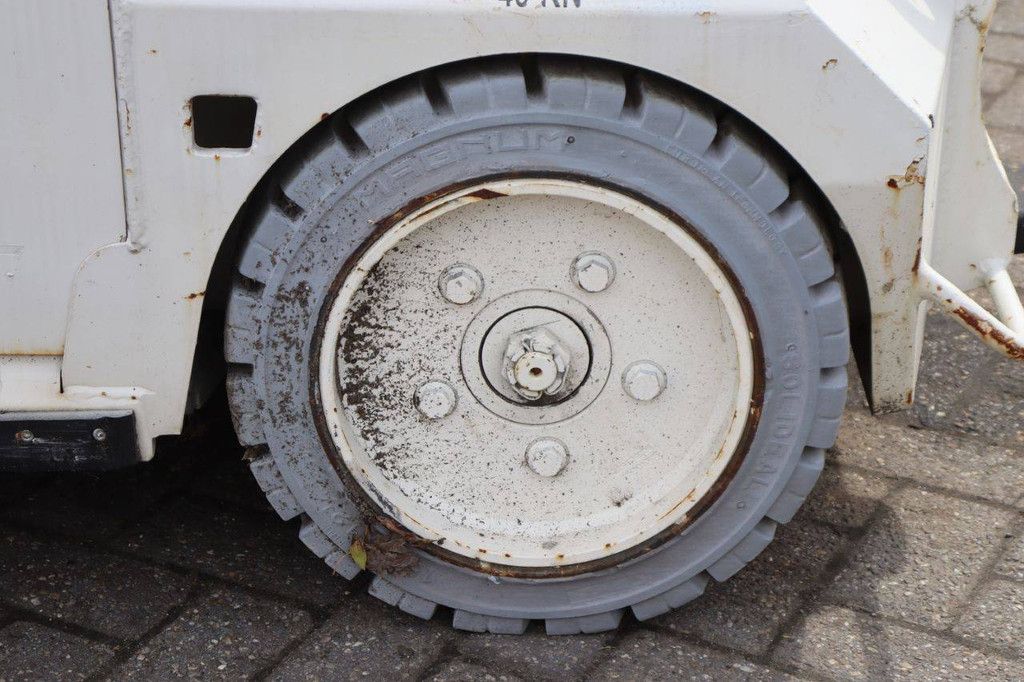 Schaarlift PB S151-16E Elektrisch 15.3m 2015