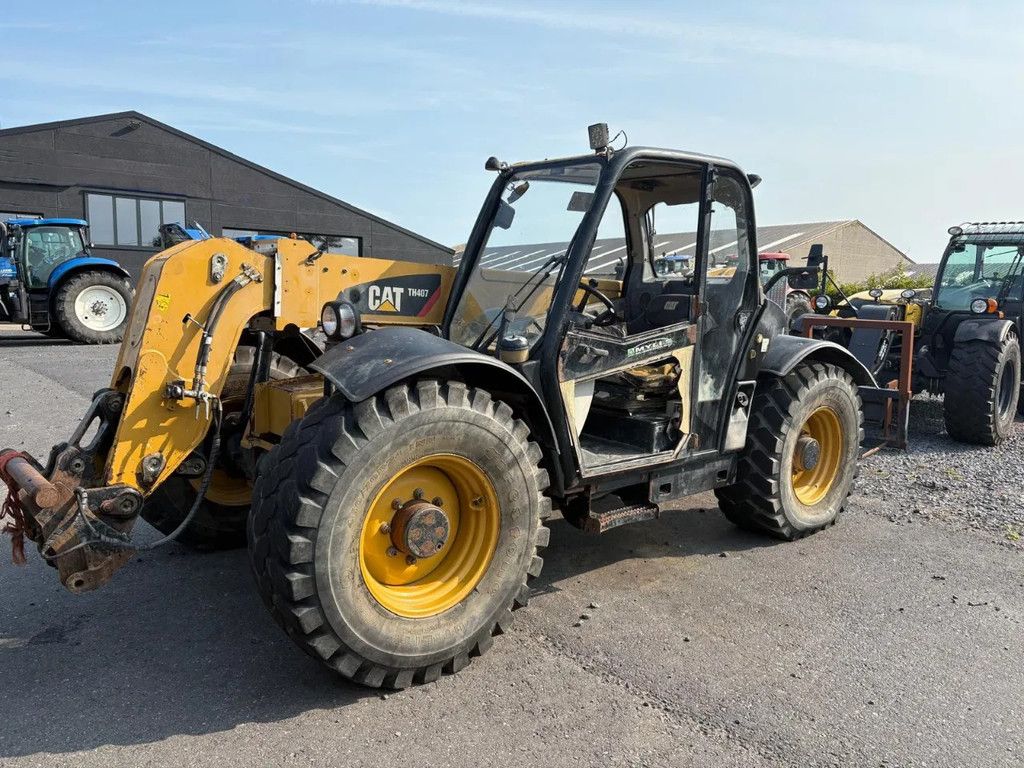 Caterpillar TH407