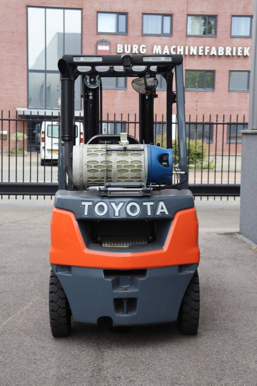 Forklift Toyota 02-8FGF25 LPG 2500kg 4.7m 2022 New