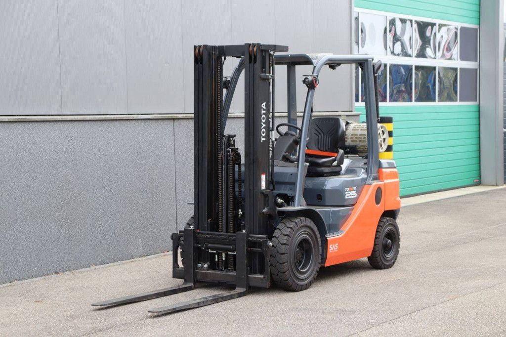 Forklift Toyota 02-8FGF25 LPG 2500kg 4.7m 2022 New