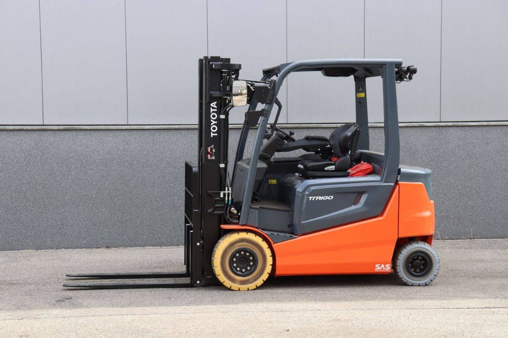 Heftruck Toyota 9FBM25T Elektrisch 2500kg 4.7m 2023 Nieuw