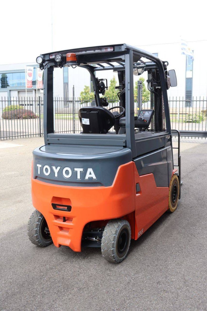 Heftruck Toyota 9FBM25T Elektrisch 2500kg 4.7m 2023 Nieuw