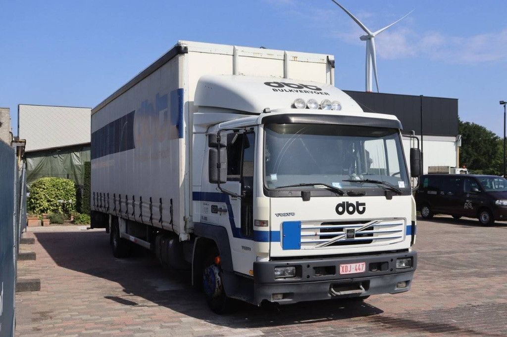 Bakwagen Vrachtwagen Volvo FL6 2001