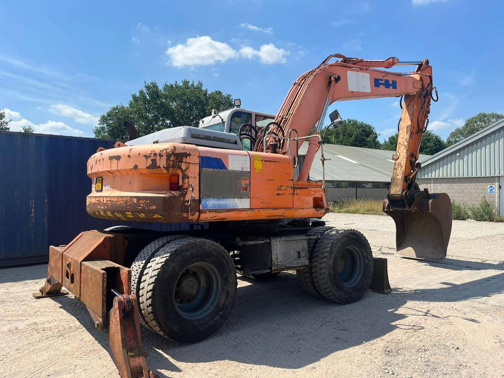 Wheel excavator Fiat Hitachi FH 150W3 Diesel