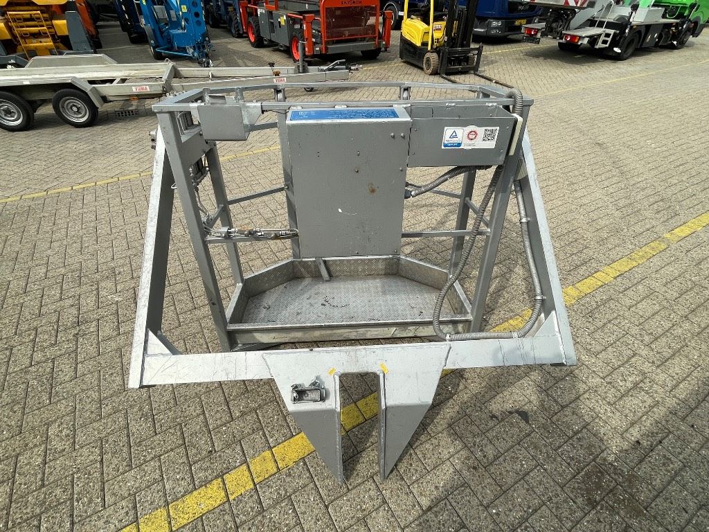 Bocker AK 32/1000 SPS