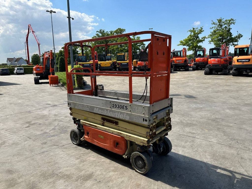 JLG 1930ES Electric Scissor Lift 5.75m 2006