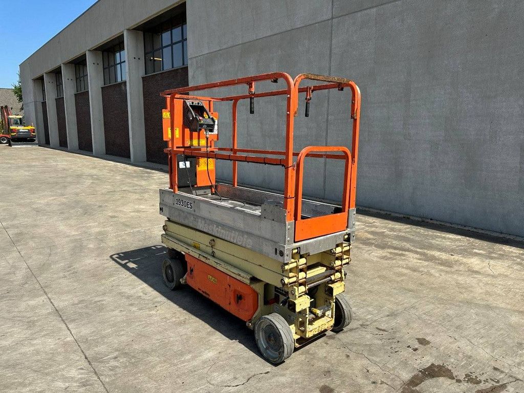 JLG 1930ES Electric Scissor Lift 5.75m 2006