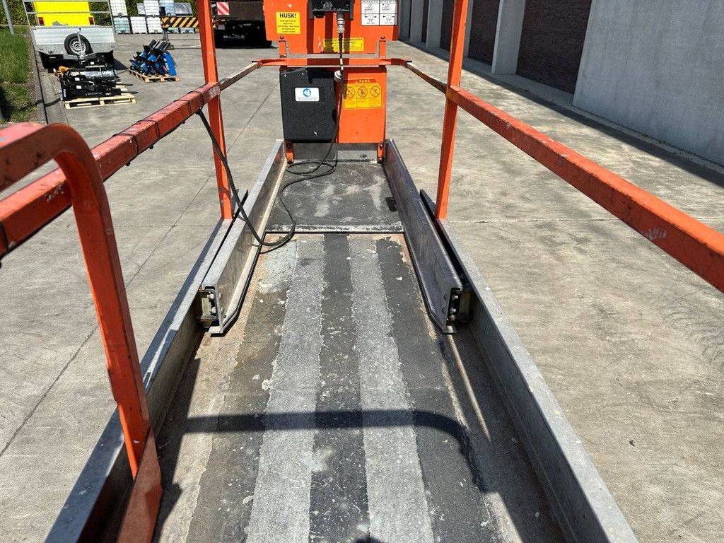 JLG 1930ES Electric Scissor Lift 5.75m 2006