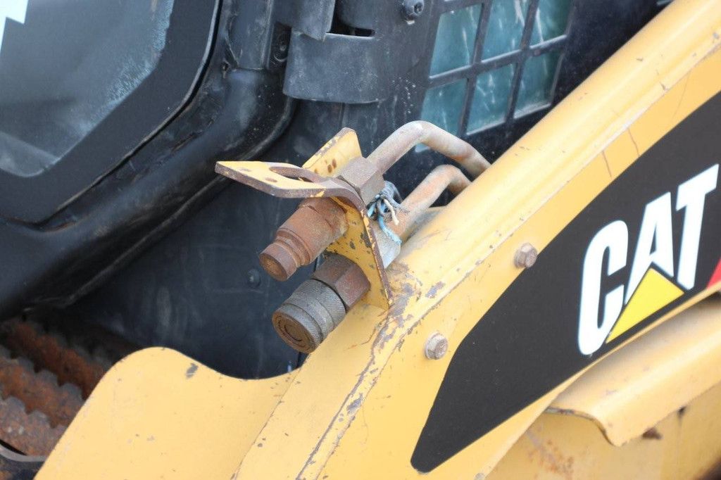 Skid steer loader Caterpillar 247B Diesel