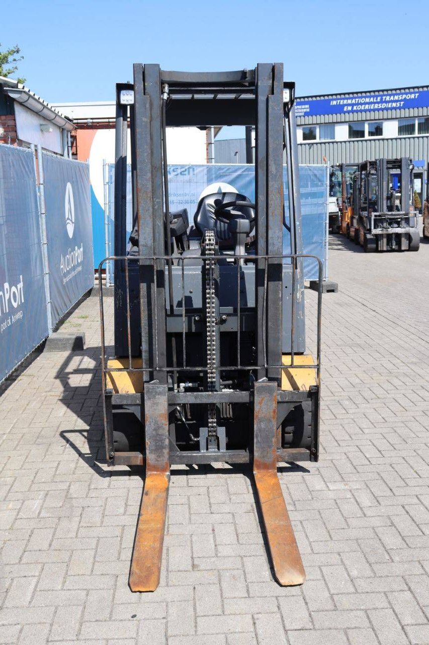 Gabelstapler Caterpillar 2EP5000 Elektro 2260kg 3,1m