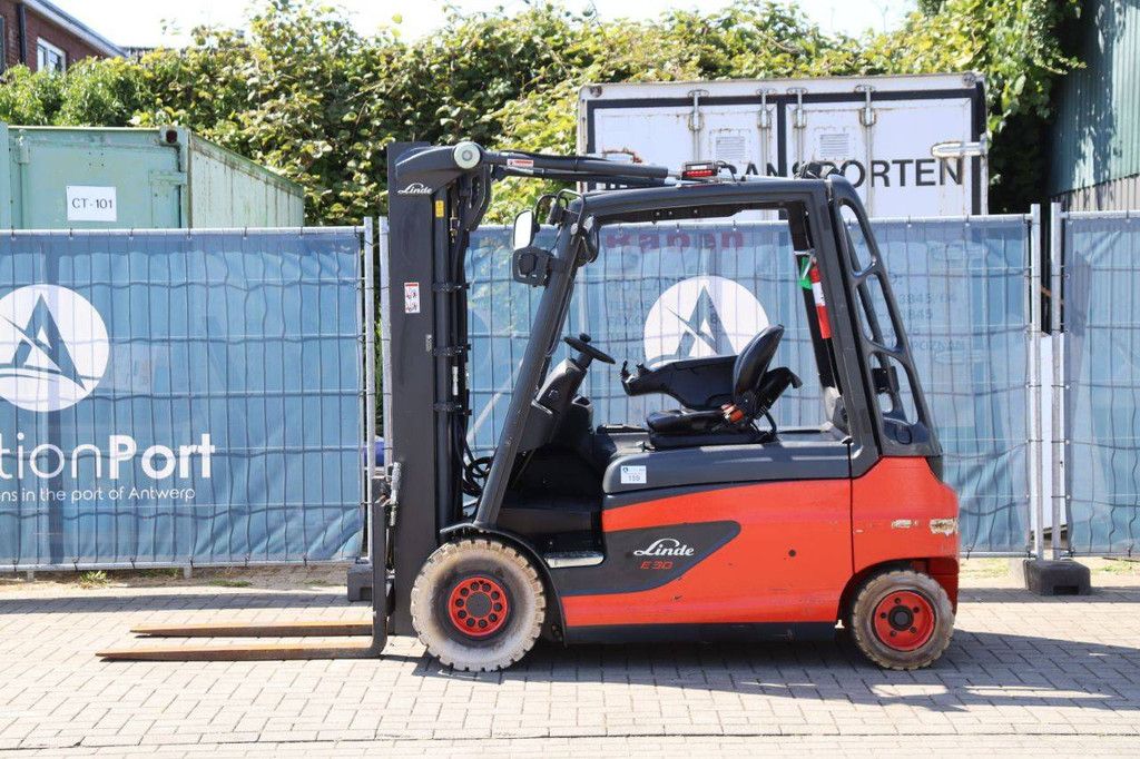Gabelstapler Linde E30PL Elektro 2720kg 4,83m 2018