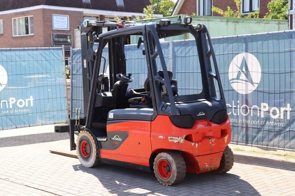 Gabelstapler Linde E30PL Elektro 2720kg 4,83m 2018