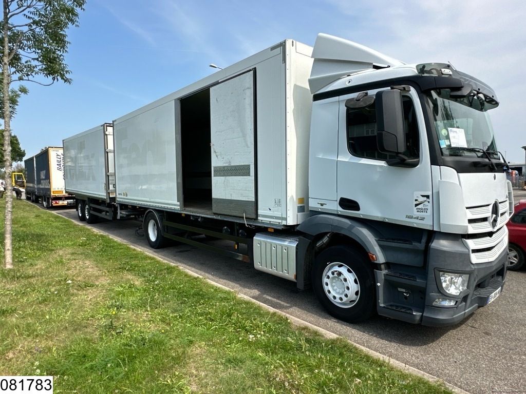 Mercedes Antos 1842 EURO 6, Dhollandia, Combi