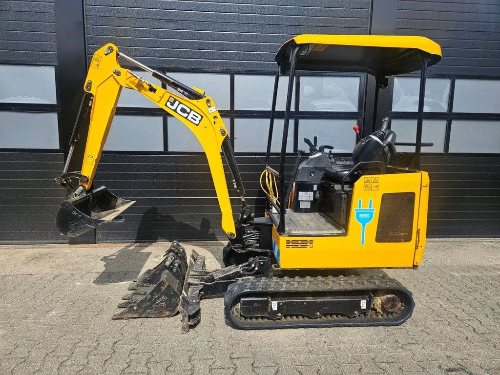 Minibagger JCB 19C-1 E Diesel 2021 Demo