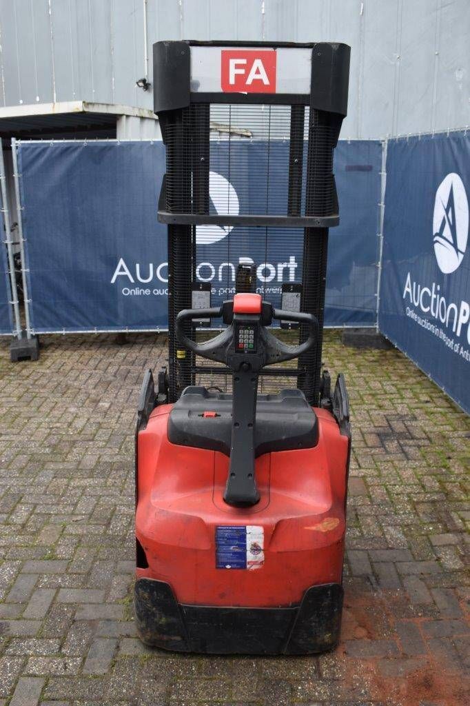 Stacker BT Staxio Electric 2000kg