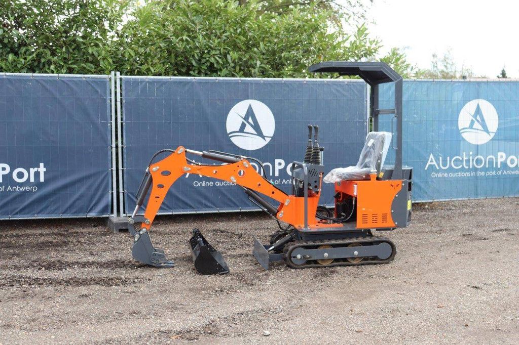 Mini excavator Nycheki E-10 PRO Diesel