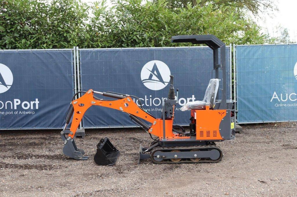 Mini excavator Nycheki E-10 PRO Diesel