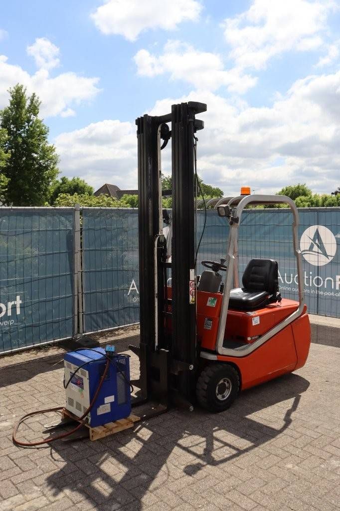 Heftruck BT CBE 15T Elektrisch 1500kg 2005