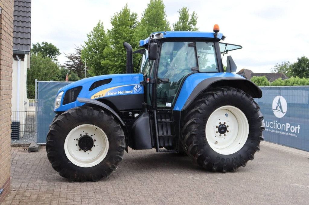 Tractor New Holland TVT145 Diesel