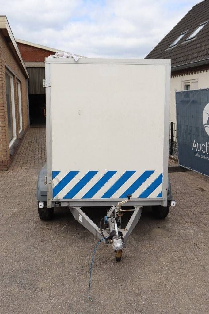 Geschlossener Anhänger Hapert K2000 14 1999 mit Lamers Odyssey 3100 Hochdruckreiniger