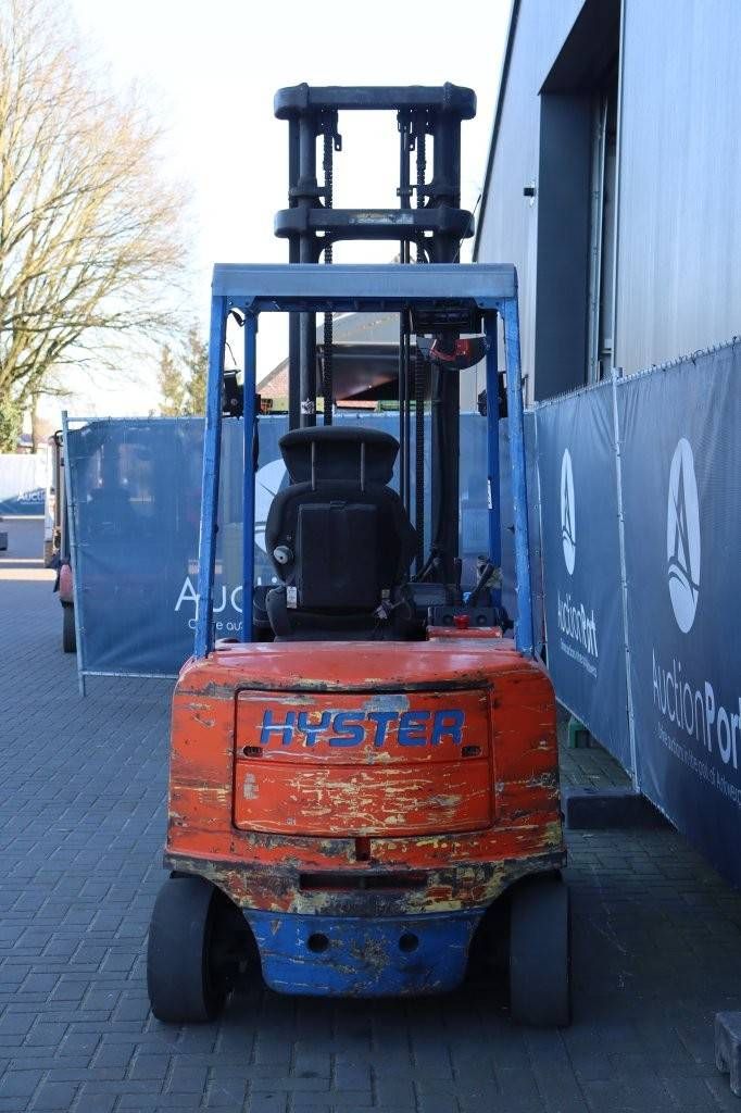 Forklift Hyster J3.00XM-861 Electric 2830kg 4.71m 2002