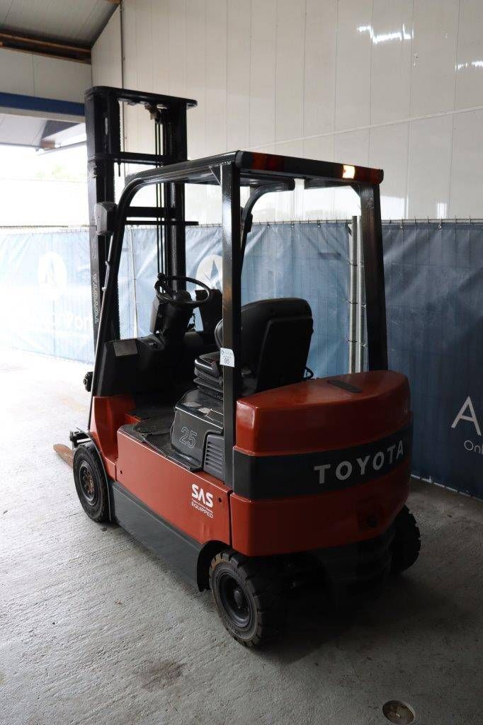 Forklift Toyota 7FBMF25 Electric 2500kg