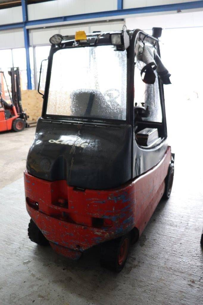 Heftruck Linde E30/02/600 Elektrisch 3000kg