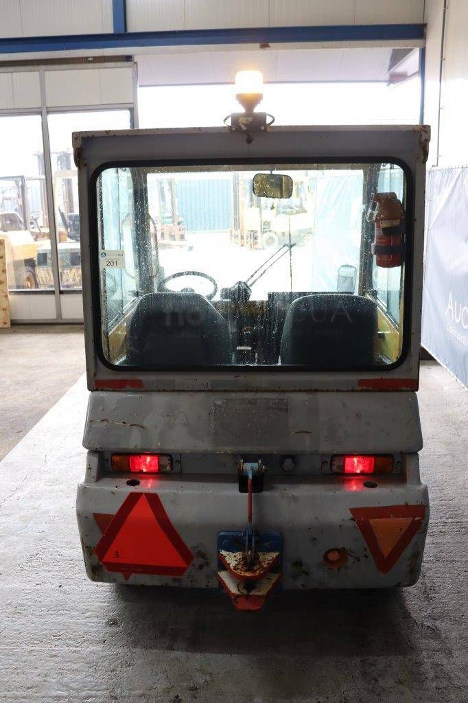 Traktor Toyota 02-2TD20 Diesel