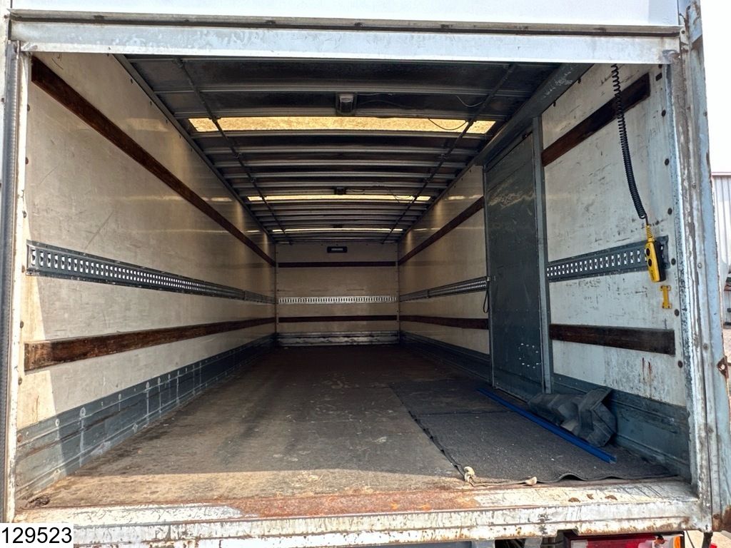 Mercedes Atego 1223 EURO 3, Manual