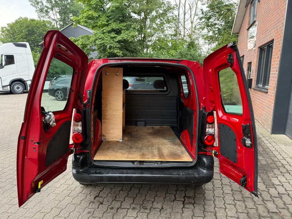 Peugeot Partner 1.6 BlueHDi Airco Schuifdeur 73KW