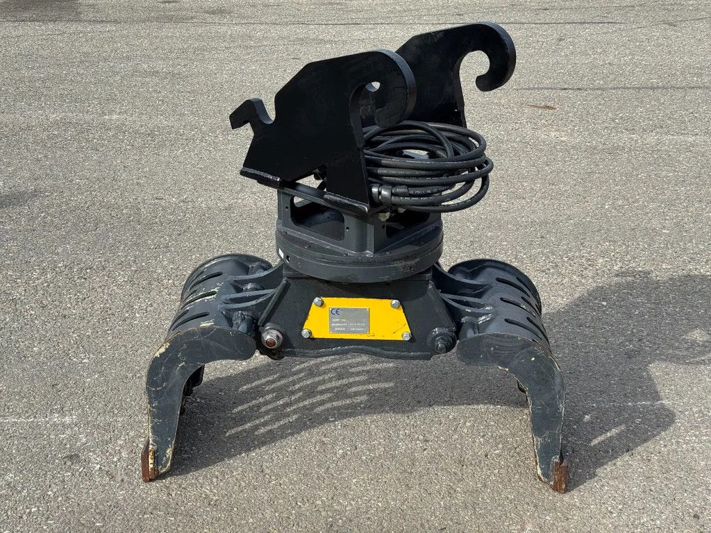 Mustang GRP 150 Roterende Sorteergrijper CW 10