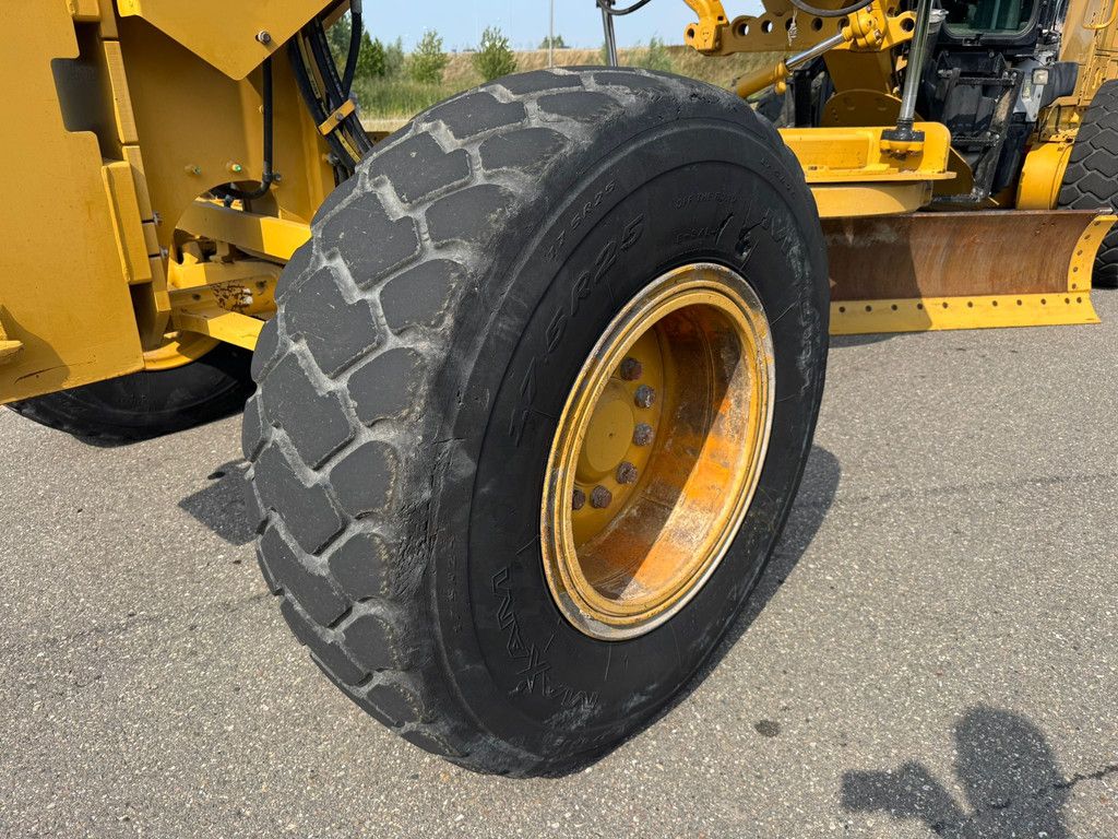 Caterpillar 140M3