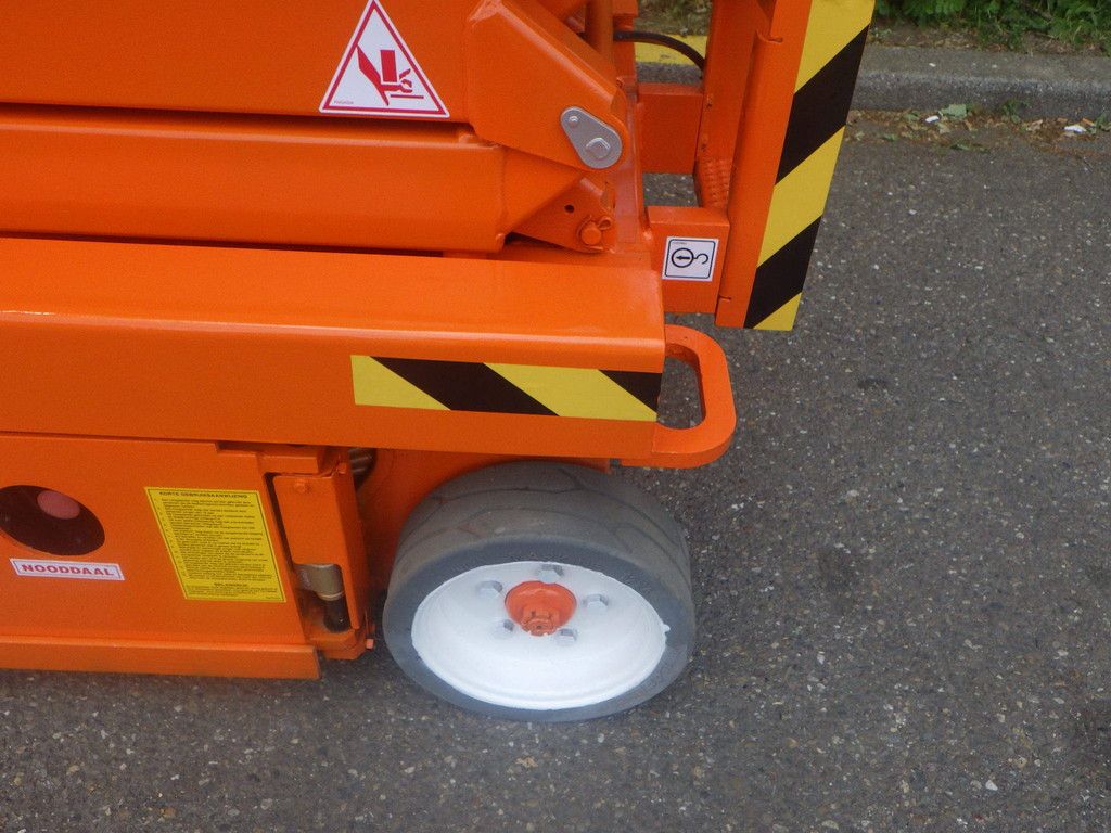 Scissor Lift Skyjack SJ3219 Electric 7.81m 2012