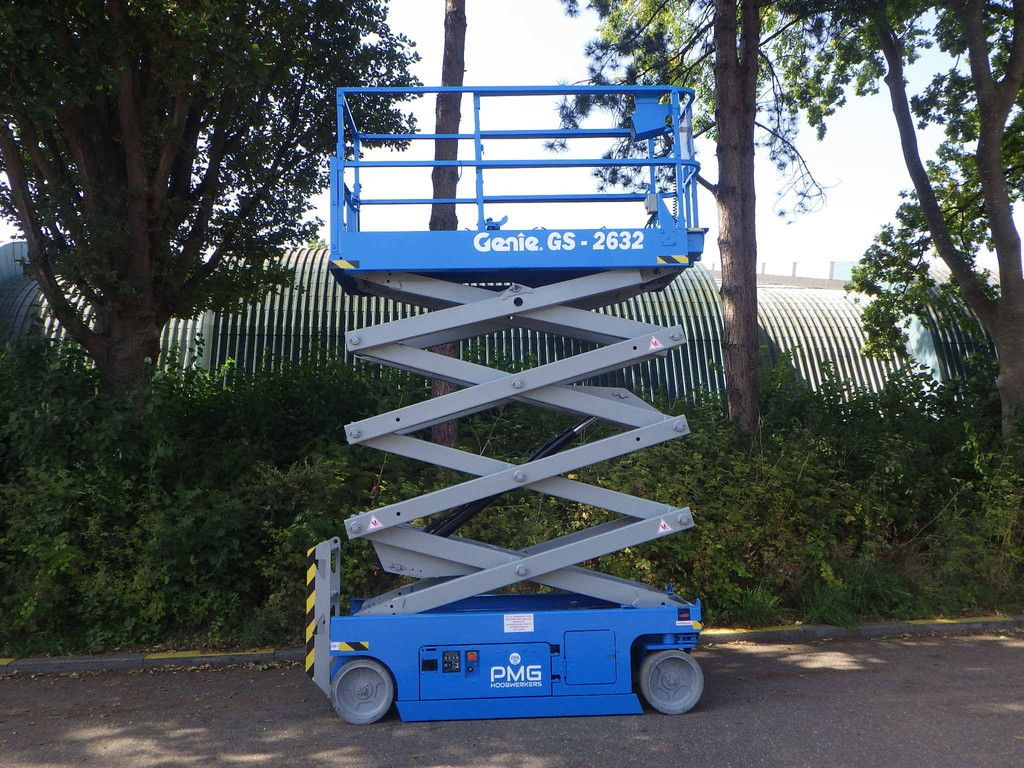 JLG 2032ES Electric Scissor Lift 8.10m 2020