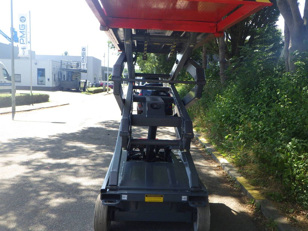 Scissor lift Skyjack SJ4620 Electric 7.90m 2008