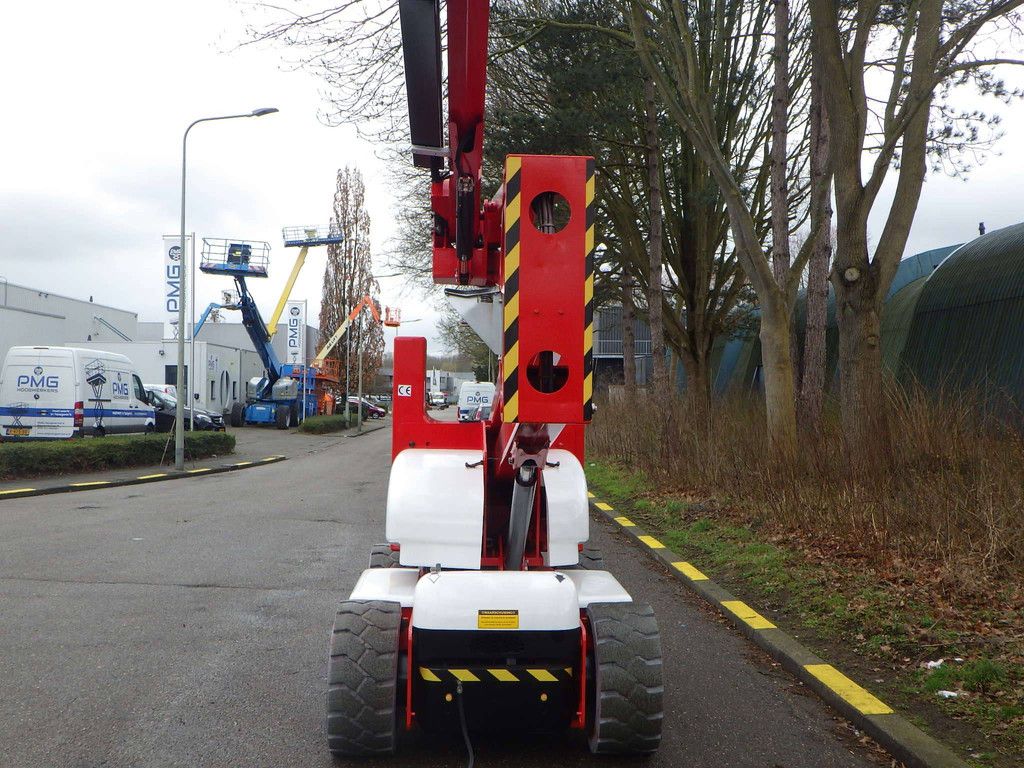 Niftylift HR17NE 17m articulated boom lift 2010