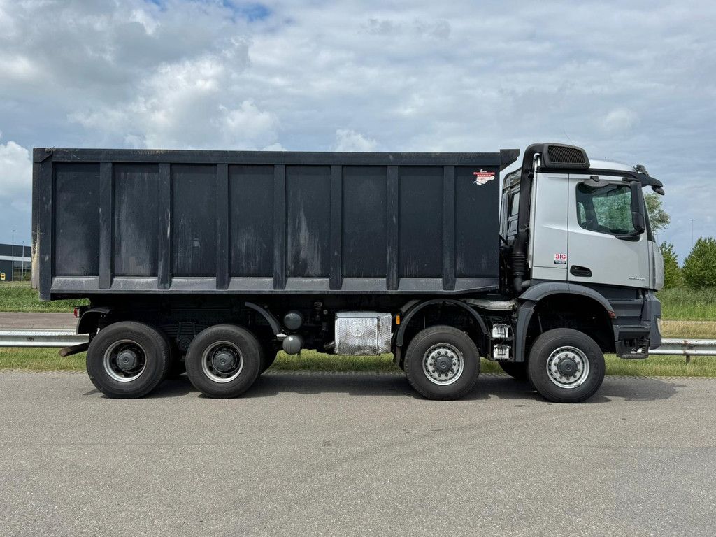 MercedesBenz Arocs 4848 8x8 tipper