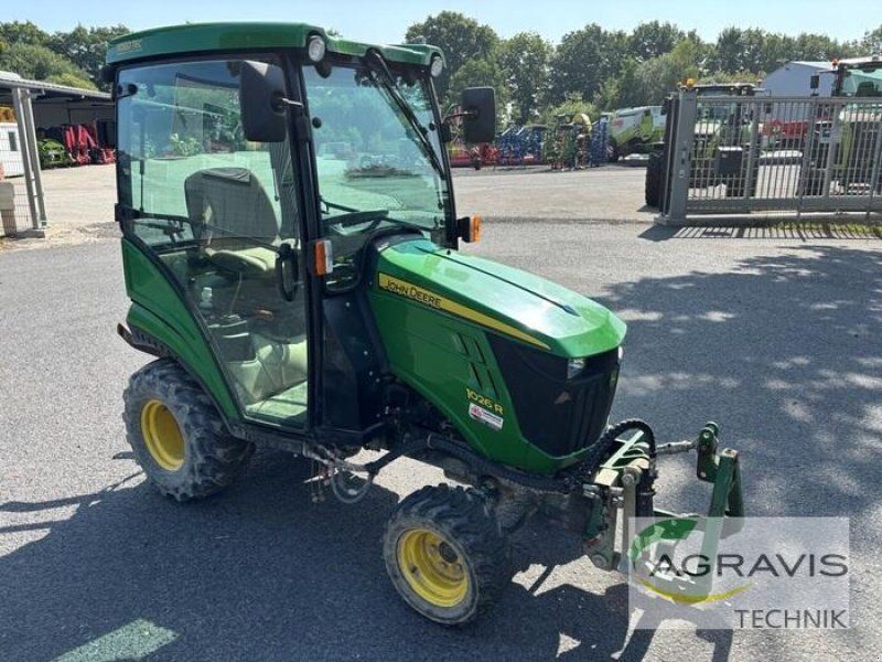 John Deere 1026 R