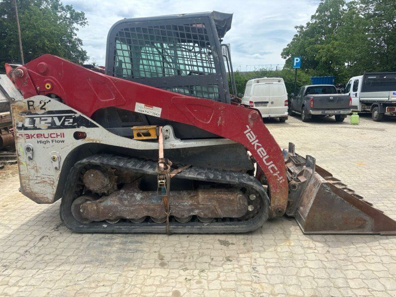 Takeuchi TL 12 V-2 Motor defekt