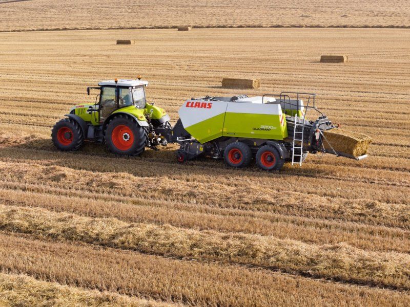 Claas Quadrant 2200 RC Advantage