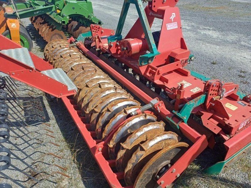 Kverneland NG 301 M
