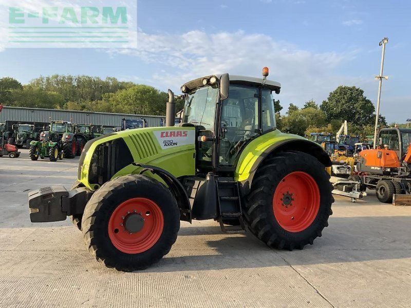 Claas 820 axion  (st23326)
