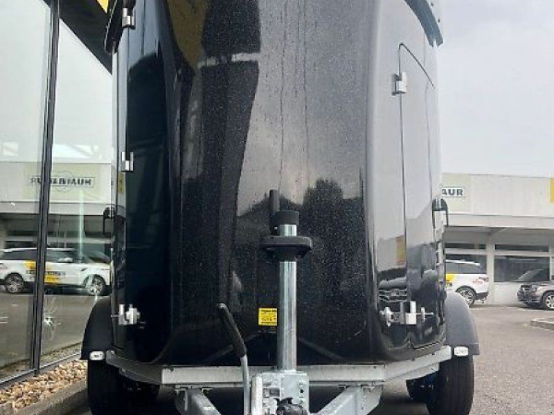 Humbaur Pegasus 2 Pferde 2,4t  SK Panorama