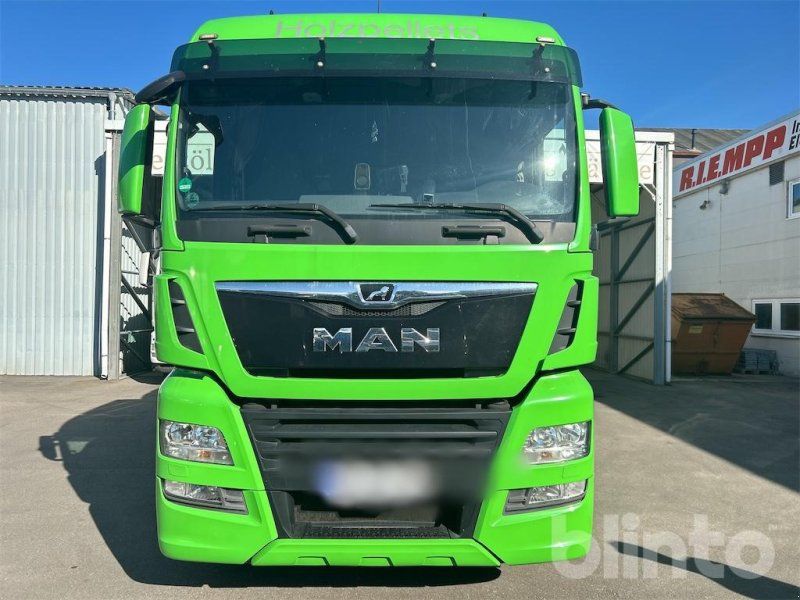 MAN TGX