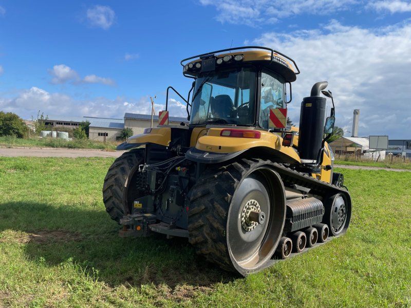 Challenger MT 875 E