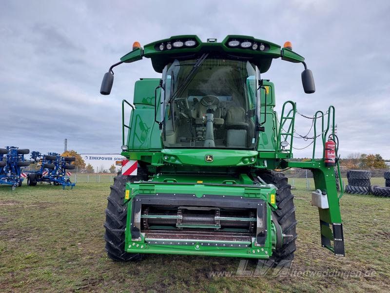 John Deere T660i