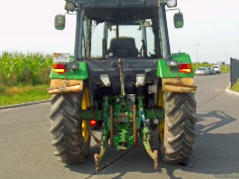 John Deere 2850 Frontlader+Druckluft+Frontzapfwelle