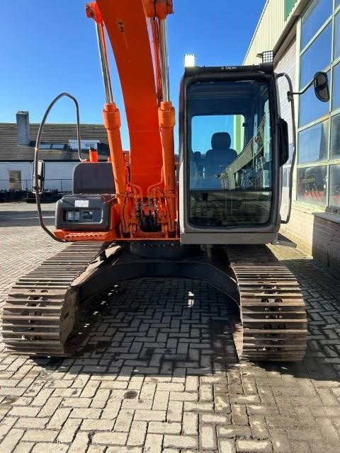 Hitachi ZX 130