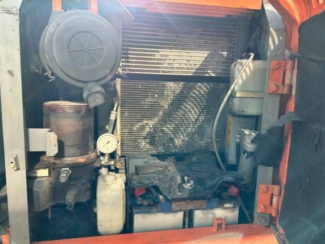 Hitachi ZX 130