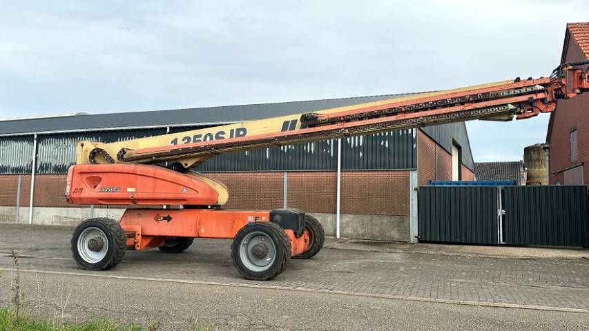 JLG 1350 SJP